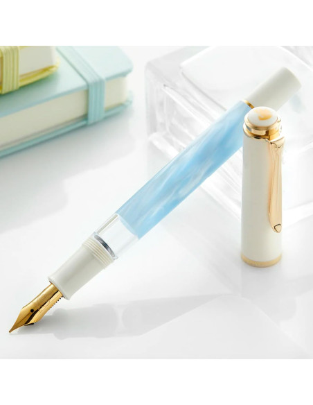 Comprar Caneta Pelikan M200 Pastel Blue ( F ) | Canetas Aparo | Pelikan Passion
